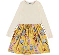 Credence Dresses